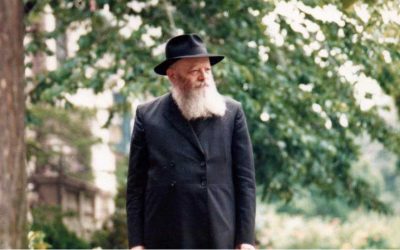 À la veille de Roch Hachana, la Torah nous rassemble et nous ordonne « de nous tenir tous debout »