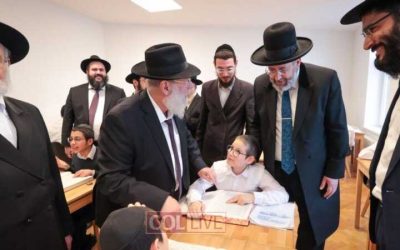 Des rabbins d’Israël et d’Europe impressionnés par les élèves de la Yeshiva Tomchei Temimim de Vienne