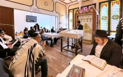 Un Kinous Torah de Hol Hamoed Pessa’h réussi au Beth Habad de Strasbourg