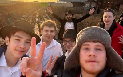 Habad en Ukraine : Des moniteurs dévoués illuminent le pays avec une colonie de vacances d’hiver