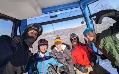 Etats-Unis : Shabbaton de ski inoubliable au « Camp Lman Achai » : un rendez-vous international pour adolescents juifs