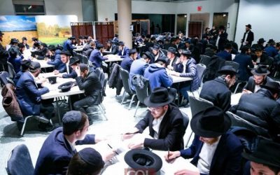 800 étudiants des Yéchivot Loubavitch se préparent à célébrer les Sedarim publics de Pessah à travers le monde