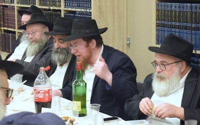 VIDEO. Farbrenguen du 15 Av 5784 avec le Rav Mendy Uzan et le Rav Daniel Gabay au Beth Habad de Flandre