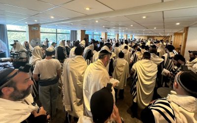 EN IMAGES. Séminaire du Beth Loubavitch au 2 Alpes : Roch Hodech Av 5784