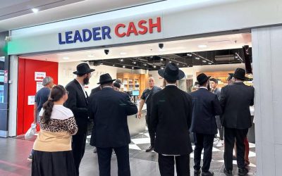 Regardez : l’inauguration du nouveau « Leader Cash » au centre commercial Les Belles Feuilles Paris 16e