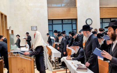 EN IMAGES. Lecture des Selihot, Motsaei Chabbat au 770 de Ramat Shlomo à Jérusalem