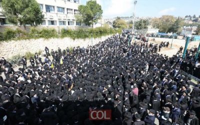 Plus de 3 000 personnes à Lévaya du Rav Yossef Itshak a&rsquo;h Vilshansky, Roch Yéchiva de la Yéchiva Loubavitch de Tsfat