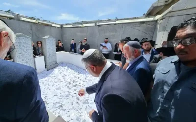 En quête de bénédiction : le ministre Ben Gvir s&rsquo;est rendu au ohel du Rabbi
