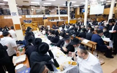 Au cœur du 770 : un grandiose Farbrenguen de Beth Iyar célèbre l&rsquo;anniversaire du Rabbi Maharach
