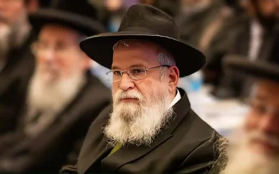Le Rav Gouraryé, émissaire du Rabbi à  Holon, se réveille après des semaines d&rsquo;inquiétude : « Il a parlé ce matin »