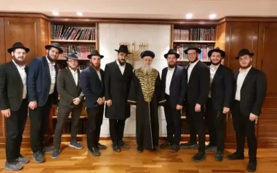 Habad au Panama : Les Grands Rabbins d&rsquo;Israël évaluent les jeunes Chlou&rsquo;him lors d&rsquo;une visite historique