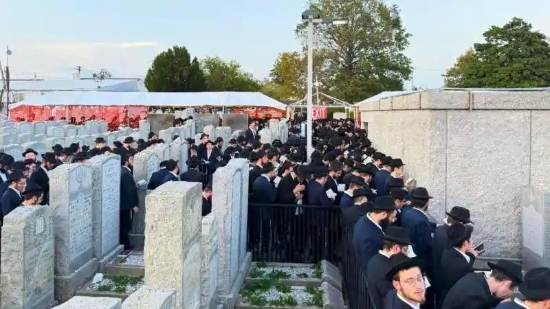 EN IMAGES. Veille de Roch Hachana 5786 au Ohel du Rabbi