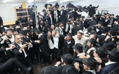 Des centaines d&rsquo;émissaires passent le Chabbat Hayé Sarah au Ohel du Rabbi