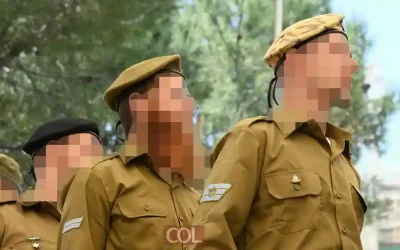 un jeune Hassid Habad recruté se voit retiré du programme adapté aux Harédim