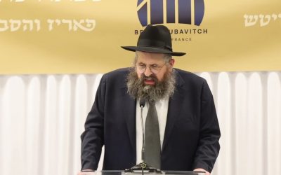 Discours du Rav Mendel  Azimov, directeur du Beth Loubavitch, au 27ème Congrès des Chlouhim de Paris