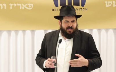 Discours du Rav Mendy Kotlarsky au 27ème Congrès des Chlouhim de Paris aux Beth Haya Mouchka.
