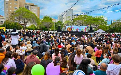Lag BaOmer à Netanya : des milliers de familles envahissent le complexe sportif de Kiryat HaSharon