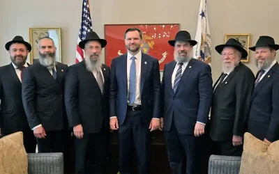 Le vice-président J.D. Vance ouvre les portes de la Maison-Blanche aux émissaires du Rabbi