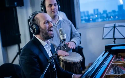 Le chanteur Yonatan Razel hospitalisé après un accident vasculaire cérébral