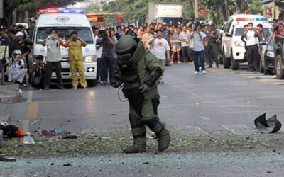 BANGKOK : 3 explosions, un blessé grave