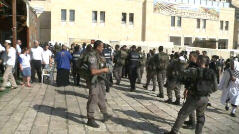 Terreur à Jérusalem: la vieille ville interdite pour 48h aux palestiniens de Cisjordanie