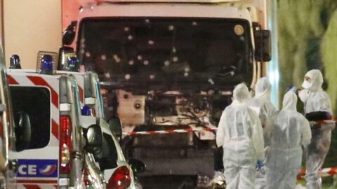 Carnage terroriste à Nice: au moins 84 morts