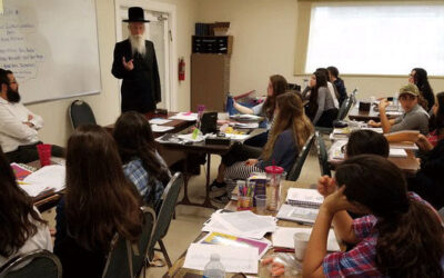 FLORIDE : le Rav Itshak Grossman s'adresse aux jeunes filles du séminaire Haya Aidel