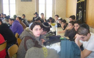 BRUNOY : Une journée à la Yéchiva Tom'hei T'mimim