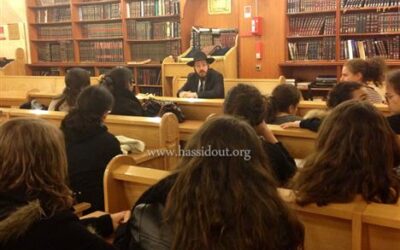 Soirée pour les jeunes filles du séminaire de Beth Rivkah au Beth Habad de Vincennes