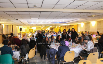 Plus de 180 femmes au centre Beth Habad Maorkitov à la soirée féminine avec Mme Brand