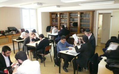 Seder Bein Hazmanim au Beth Loubavitch