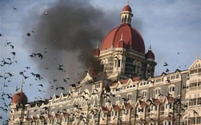 INDE: Au moins 20 morts et 113 blessés après une série d'attentats à Bombay