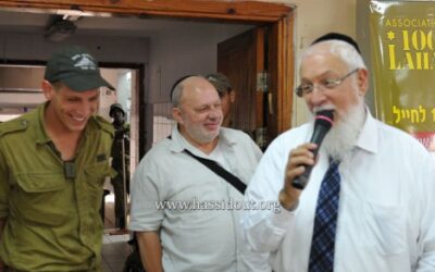 Il y a 4 ans : le Rav Yossef Haim Sitruk visite une base militaire dans le Golan avec 100% Lahayal