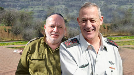 100% Lahayal : Daniel Pinto rencontre Benny Gantz, le chef d'état-major de Tsahal