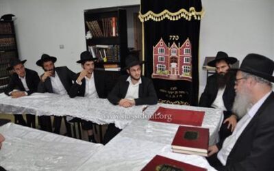 Remise de diplômes de Smi'ha aux élèves du Ma'hon Smi'ha Torah Ohr de Beitar Illit (suite)